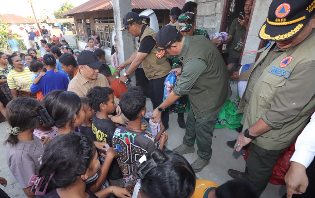 BNPB Gelontorkan Bantuan Logistik dan Bantuan Anak Penyintas Gempa NTT