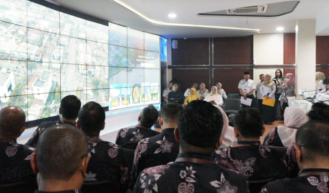 Intip Tata Kelola Kota Jasa, Belasan Pejabat Daerah Bedah Pelayanan Publik Pontianak