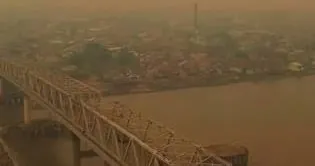 Kabut Asap Masih Menyelimuti Kalbar, 3.690 Hotspot Terdeteksi