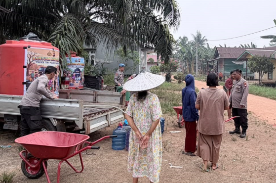 Kekeringan Melanda Desa Belungai Dalam, Warga Kesulitan dapat Akses Air Bersih