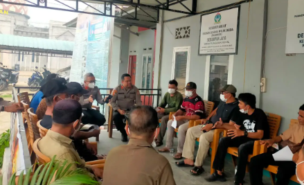 Tekan Risiko Karhutla Berulang, Warga Punggur Kecil Kubu Raya Diberi Edukasi Bahaya Asap