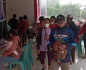 Antisipasi Dampak Asap Karhutla, Warga Belitang Hulu Sekadau Dapat Layanan Kesehatan Gratis