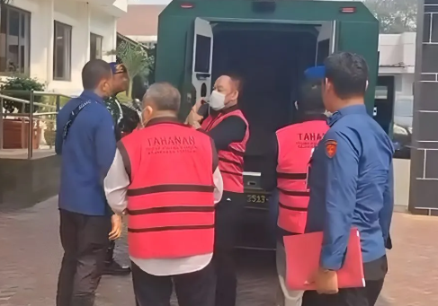 Kasus Dugaan Korupsi IUP PT QSS di Kalbar, Lima Tersangka Dilimpahkan ke Kejari Jakpus