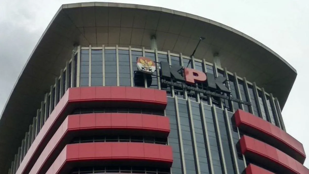 KPK Kembali Periksa Dosen yang Jadi Calon Promotor Silmy Karim