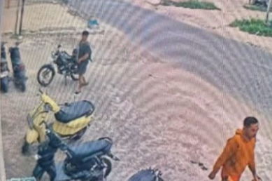 Motor Pelajar Hilang Saat Diparkir di Samping Toko di Sintang, Pelaku Terekam CCTV
