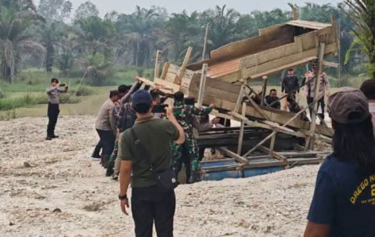 Aktivitas PETI Diduga Berlangsung Hanya 450 Meter dari Kantor Bappeda Landak